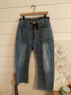Women’s Pull-On Barrel Jeans